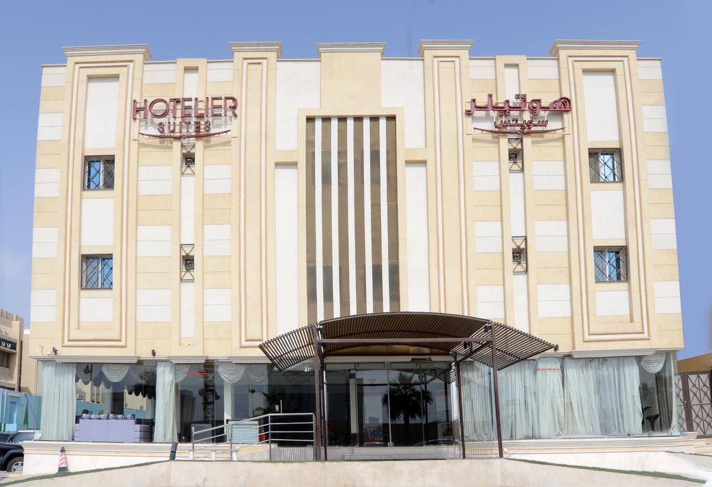 Hotelier Suites Рияд Екстериор снимка